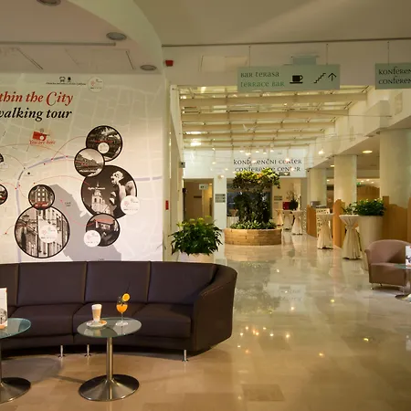 מלון City Hotel Ljubljana 4*