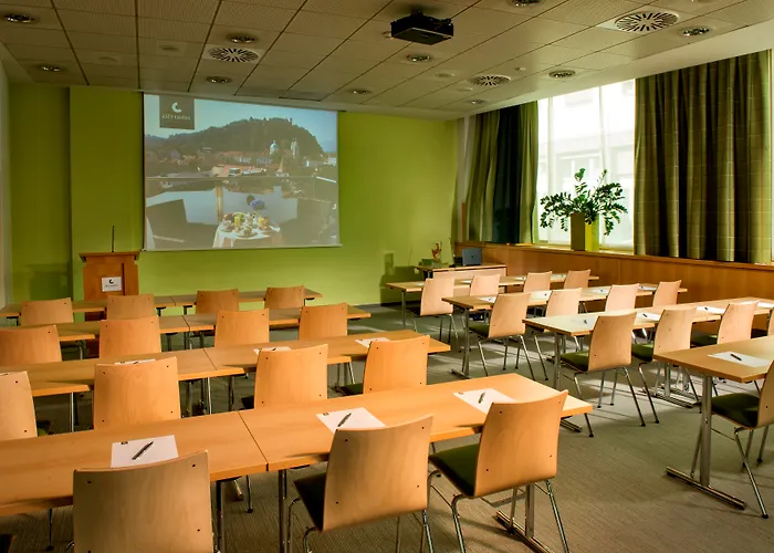 City Hotel Ljubljana 4* Liubliana
