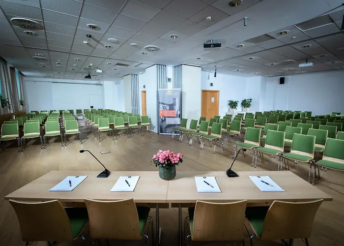 City Hotel Ljubljana 4* Ljubljana