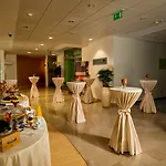 City Hotel Ljubljana 4* Любляна