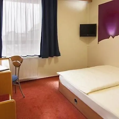 City Hotel Ljubljana 4* Любляна