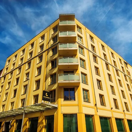 City Hotel Ljubljana Hotel 4*