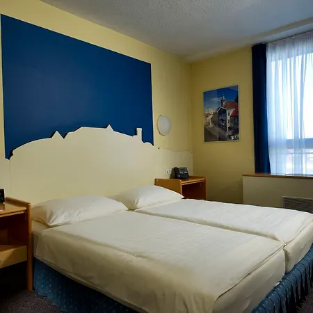 City Hotel Ljubljana Hotel