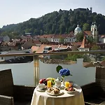 City Hotel Ljubljana מלון לובליאנה