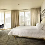 City Hotel Ljubljana 4*