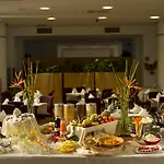 City Hotel Ljubljana 4*