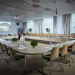 City Hotel Ljubljana מלון לובליאנה